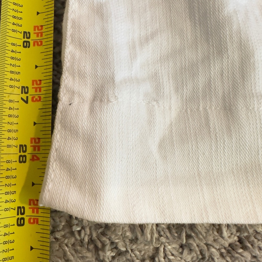LEI Ashley Trouble White Low Rise Flare Jeans Women Size 9 Triple Button Y2K - Picture 8 of 12